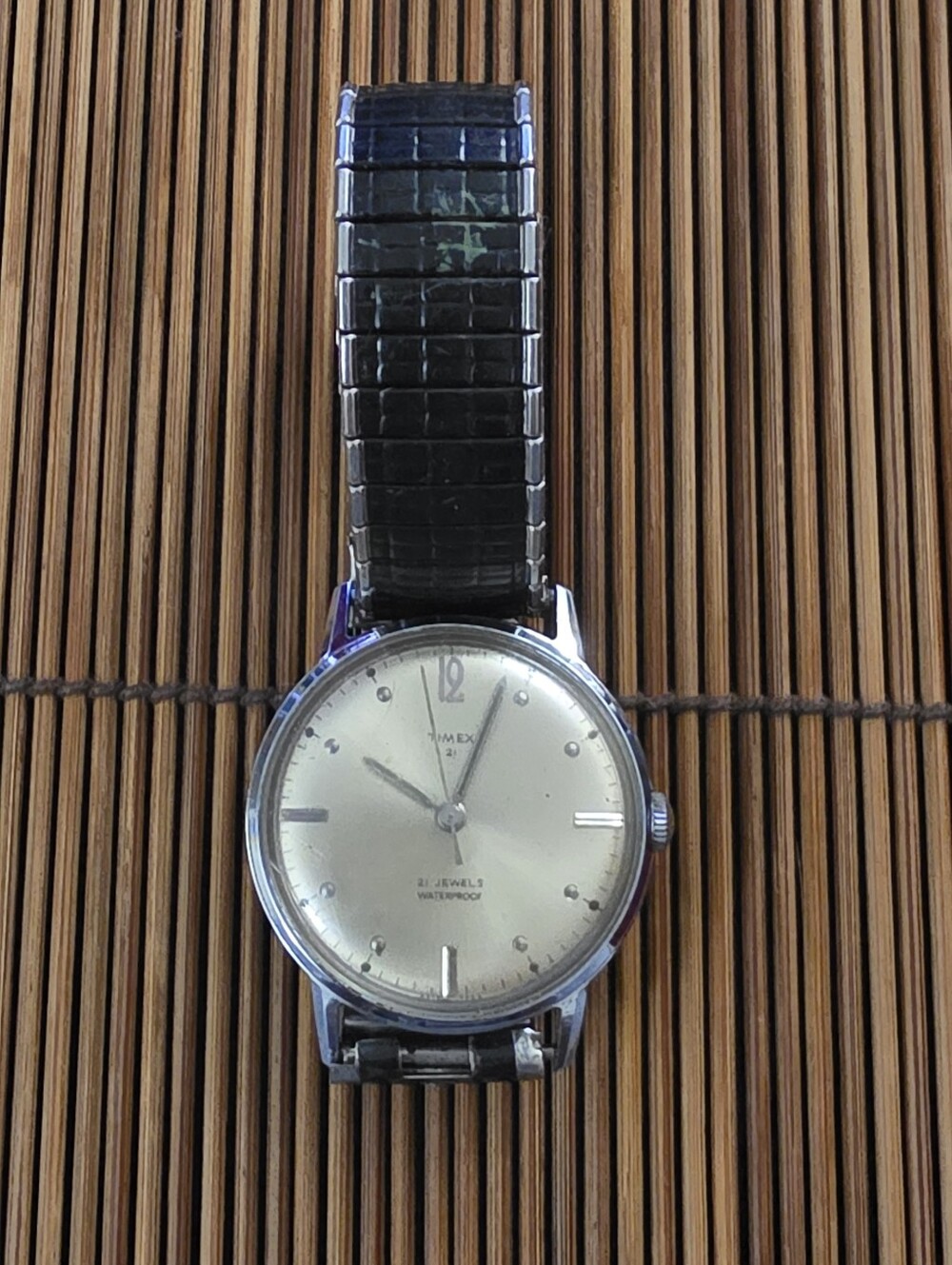 Timex 21 Jewels Watch (Vintage)